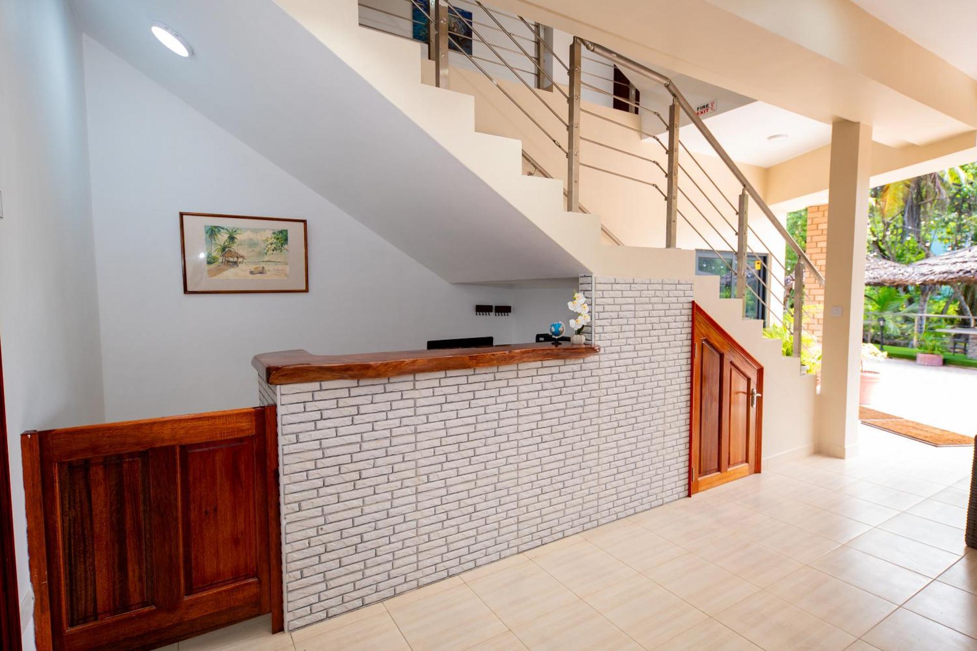 Bijoutier Apartments Grand Anse (Praslin) Exterior foto