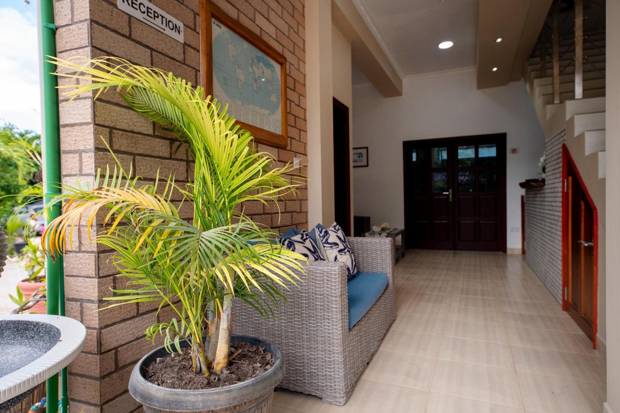 Bijoutier Apartments Grand Anse (Praslin) Exterior foto