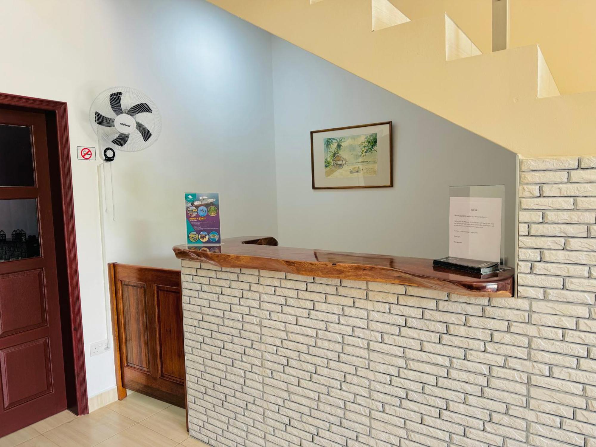 Bijoutier Apartments Grand Anse (Praslin) Exterior foto