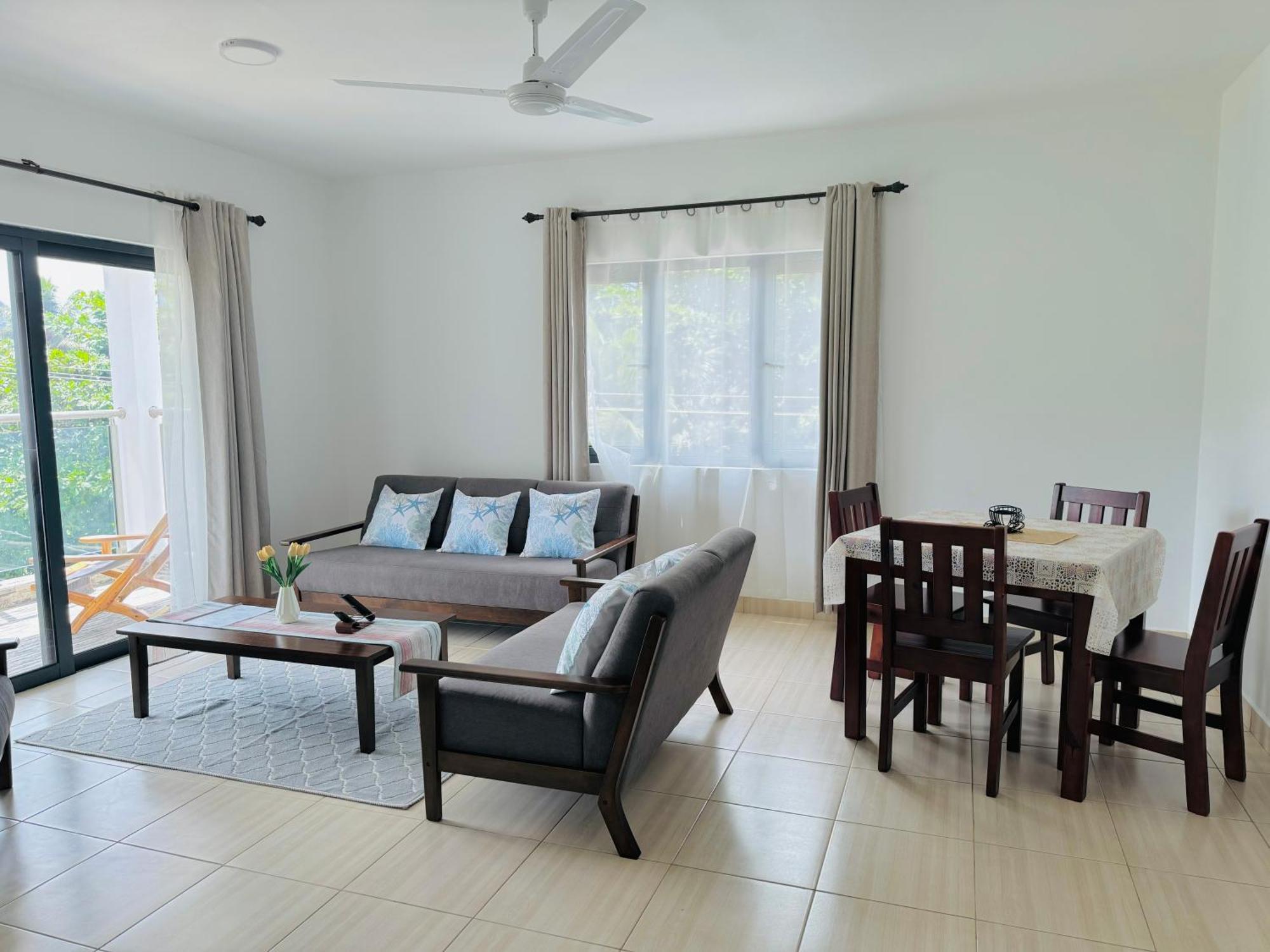 Bijoutier Apartments Grand Anse (Praslin) Exterior foto
