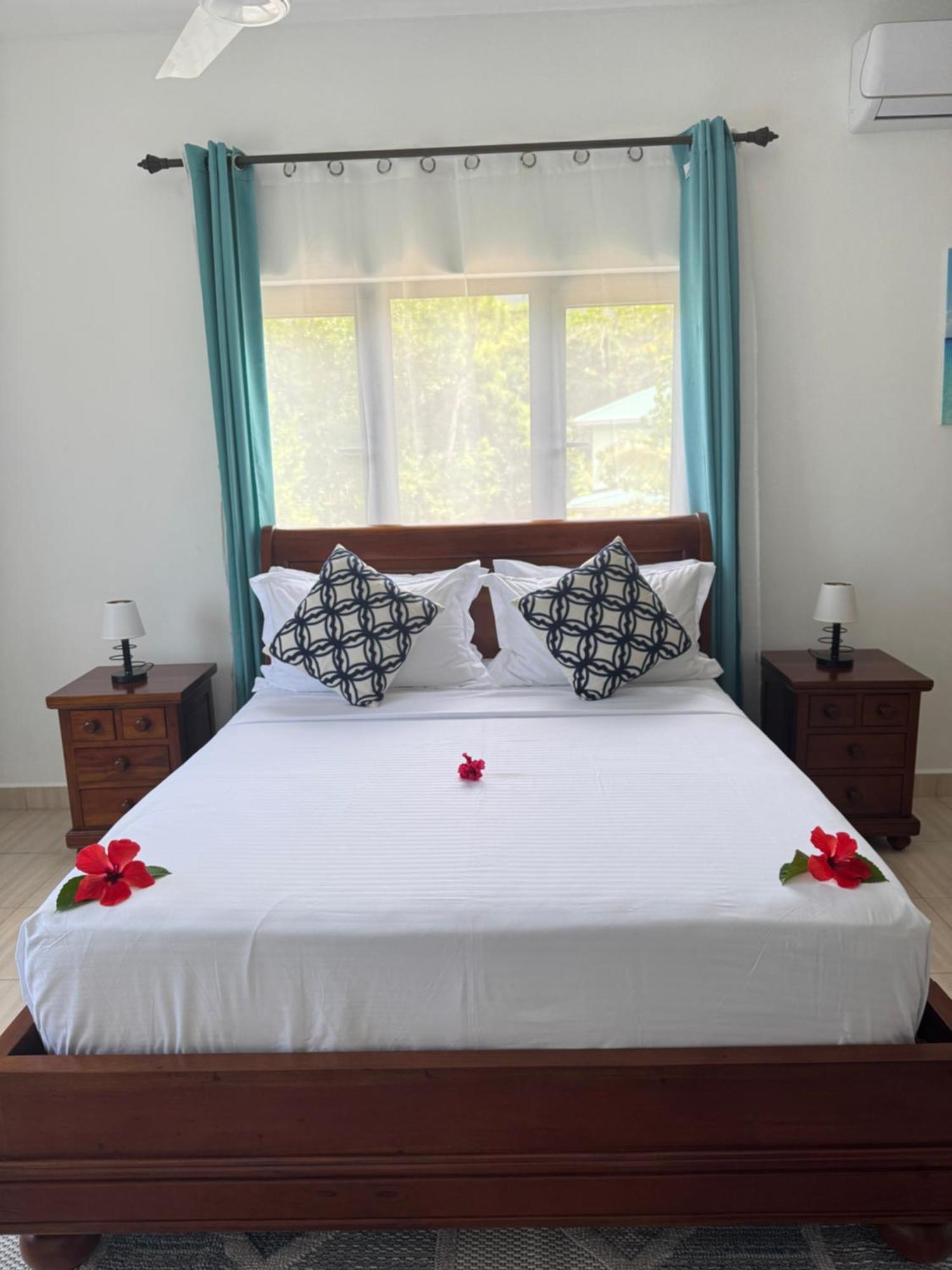 Bijoutier Apartments Grand Anse (Praslin) Exterior foto