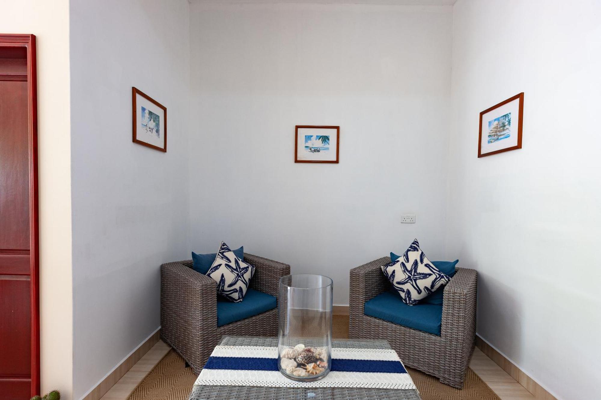 Bijoutier Apartments Grand Anse (Praslin) Exterior foto